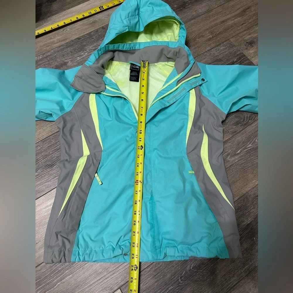 🛍️fits women S/M rain/wind-bloc jacket with removable hoodie with double zipper